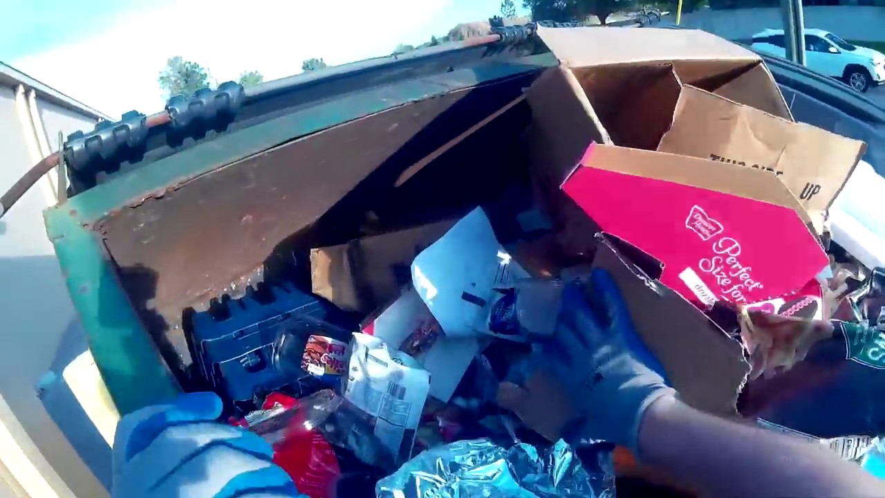 Kirklands Dumpster diving and Beale , Dollar tree , big lots Free stuff