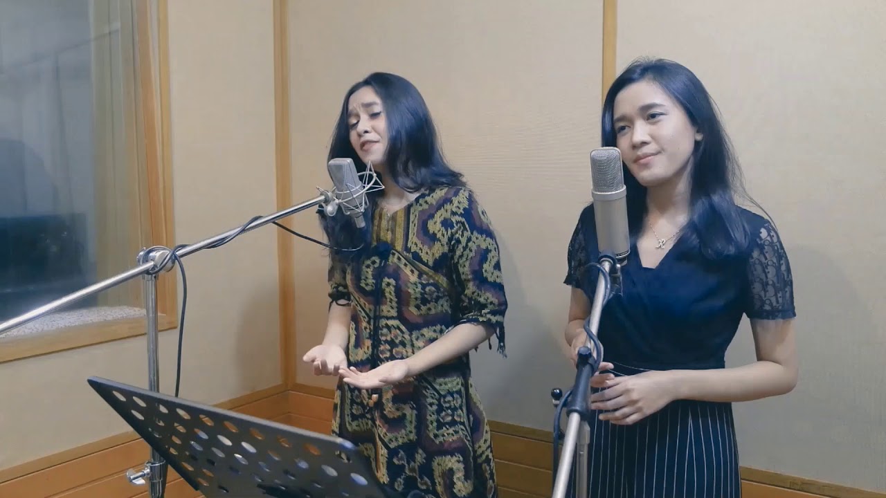Tell Him - Cover By Revina & Putri