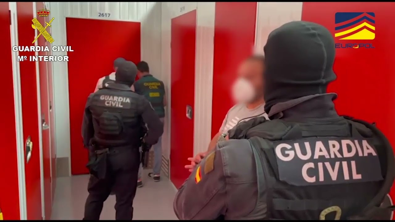 DESARTICULADA LA ORGANIZACIÓN CRIMINAL MÁS ACTIVA DE EUROPA QUE ROBABA EN CAJEROS CON ARTEFACTOS