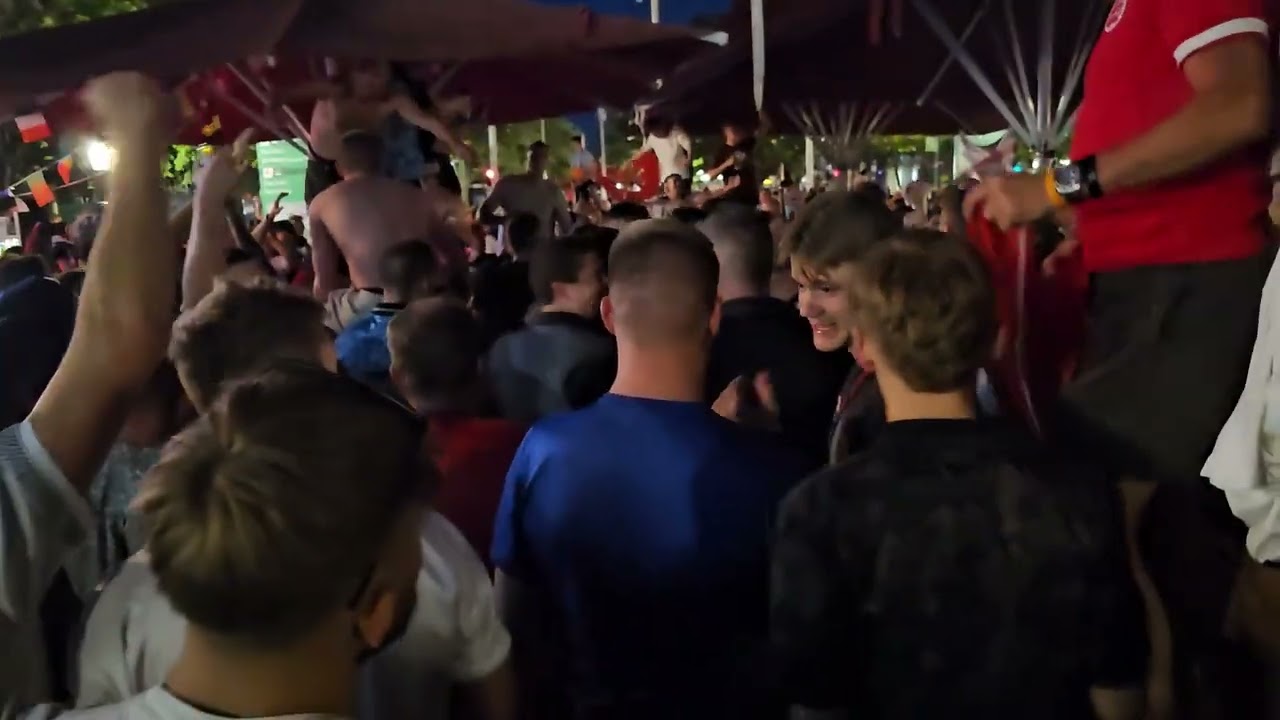 England fans in Berlin - Blues Views at the Euros Eve 130724