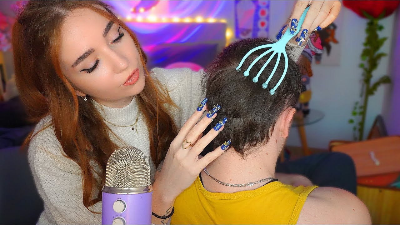 ASMR PAPOUILLES MASSAGE SUR MON COPAIN💆🏻
