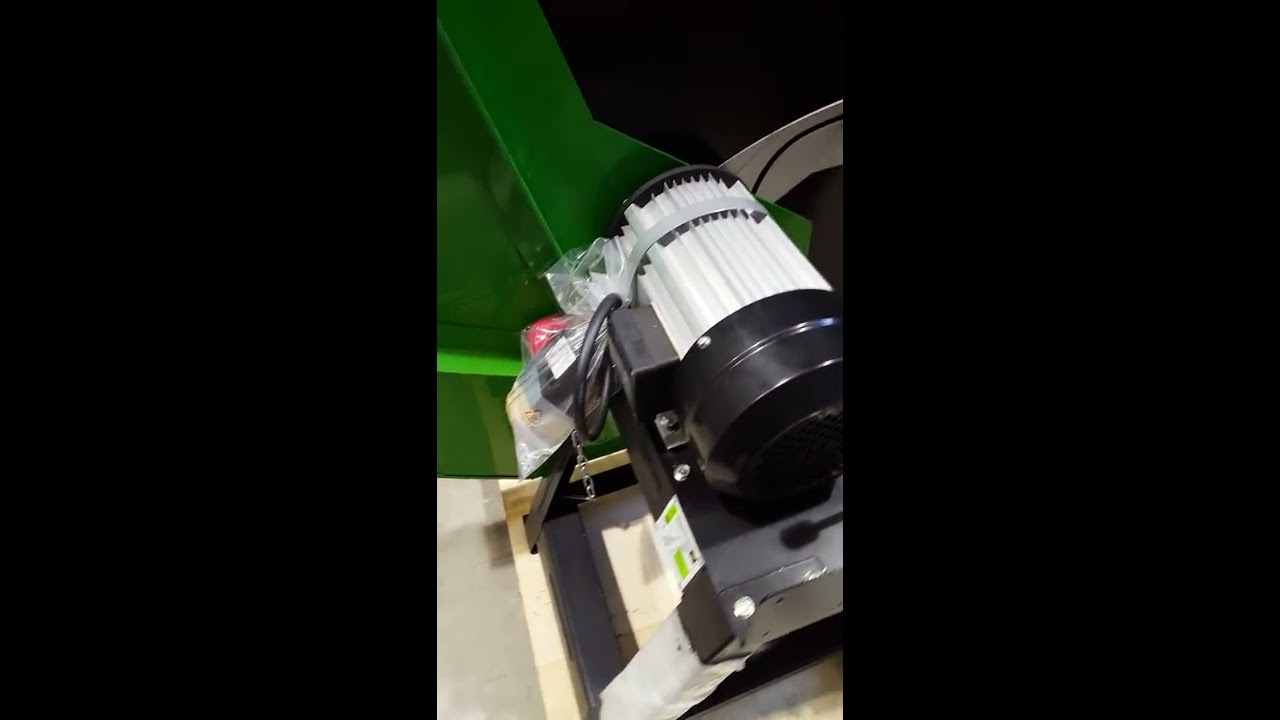Zipper Maschinen  Brennholzs&auml;ge Holz sagen WP 700 H Dineiger