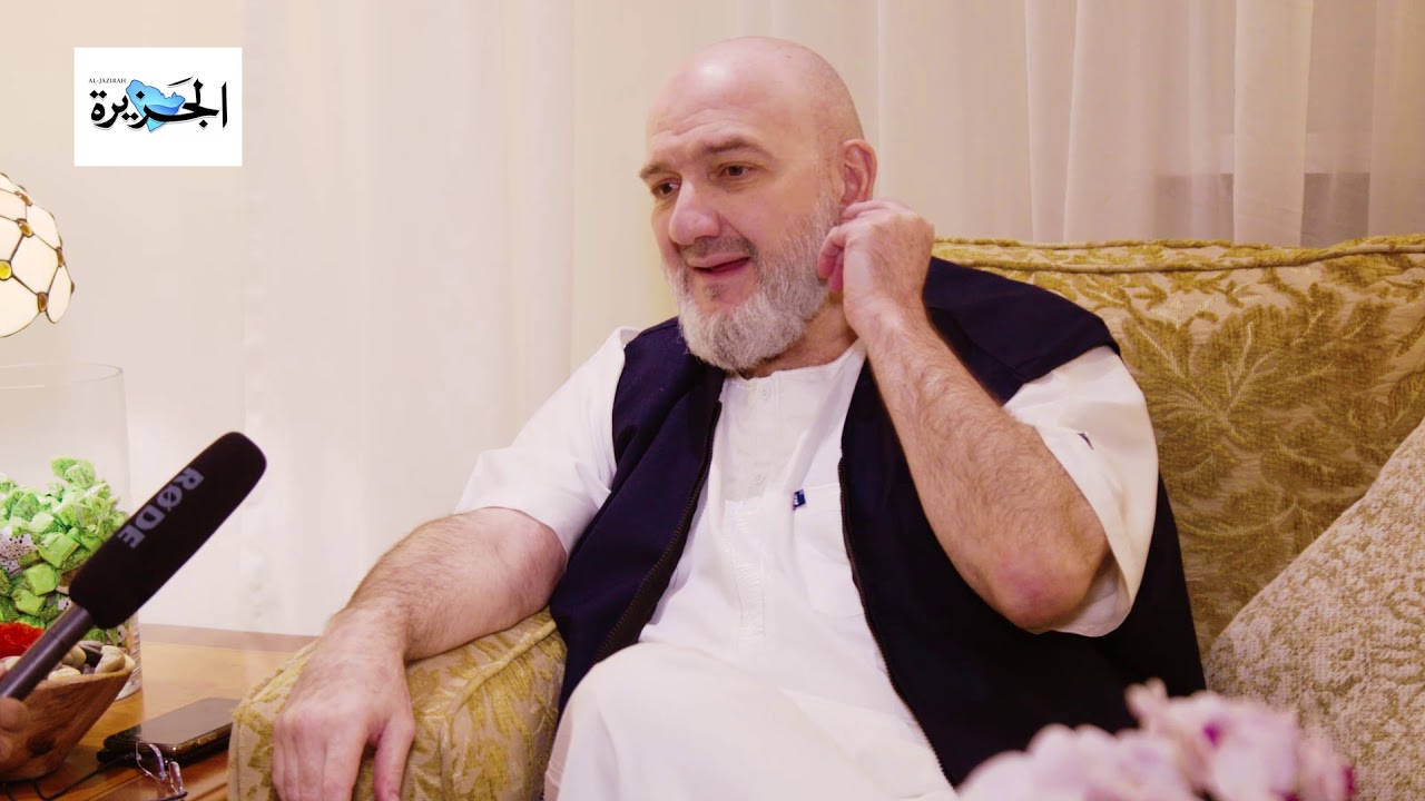 حوار مع عضو شرف نادي الهلال الأمير خالد بن طلال .. أجرى الحوار : أحمد العجلان