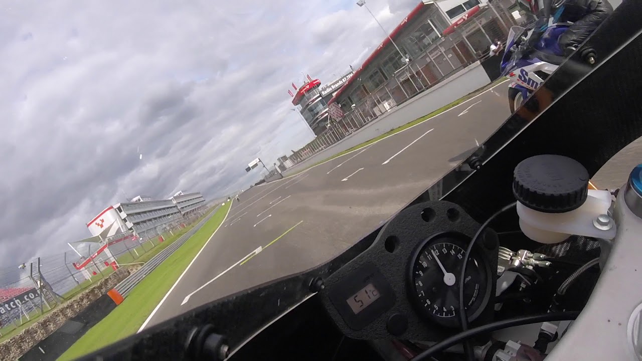 Honda RS250 NXA Brands Hatch GP Circuit - First Ride
