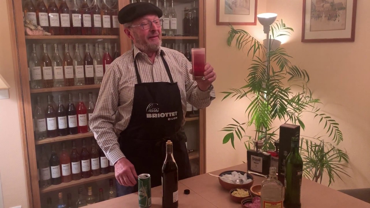 Briottet - Cocktail Briopadre &agrave; base de Cr&egrave;me de Cassis de Dijon Briottet