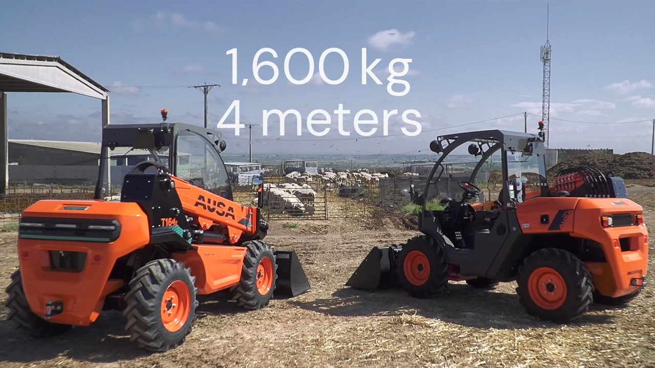 Electric and diesel telehandlers for agriculture
