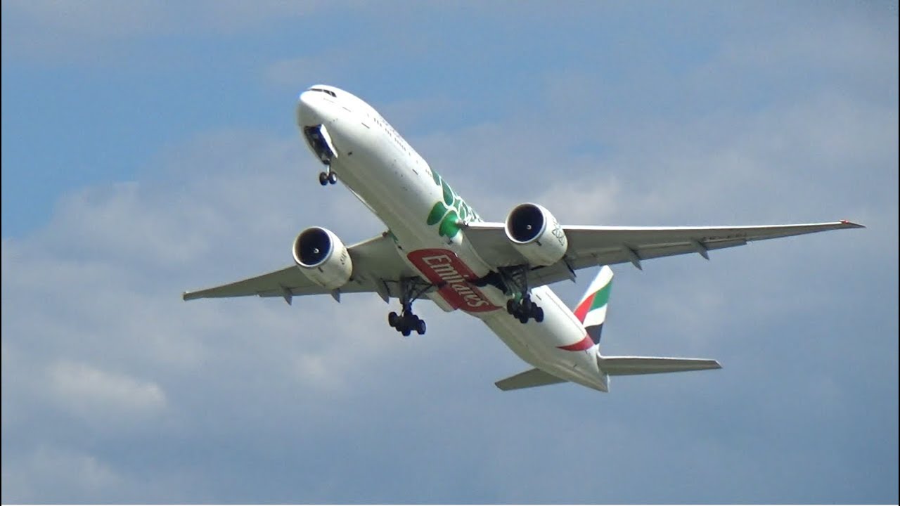 Planespotting Warszawa/Warsaw | Emirates Expo 777, 787-9, A321neo and more.