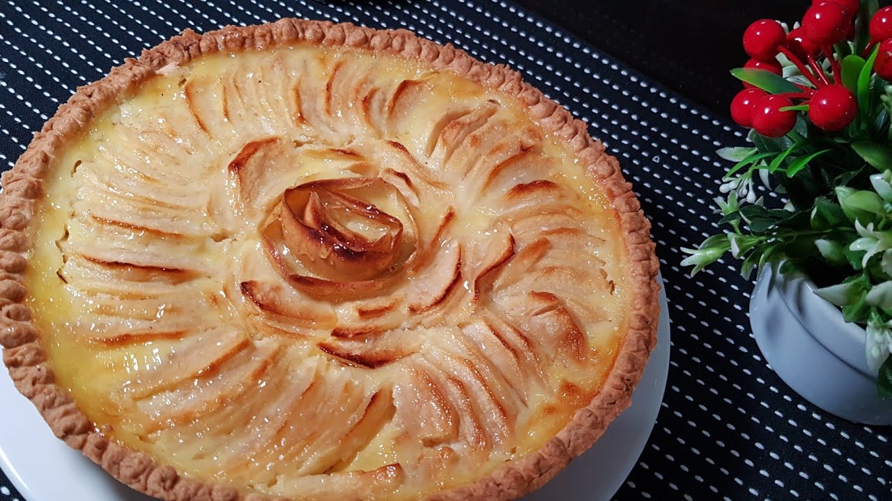 تارت التفاح بشكل راقي وجميل وبكريمة لذيذة و بمكونات بسيطة/Gâteaux aux pommes