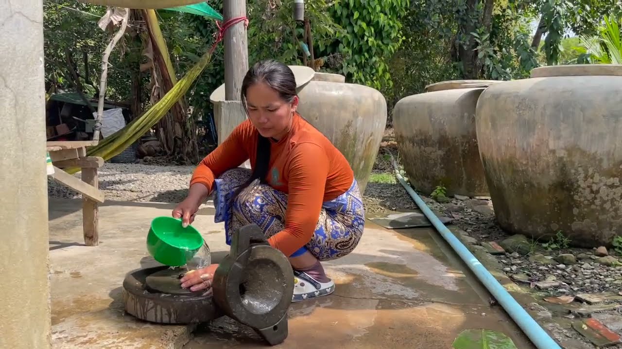 We are at my mother’s house today making Num Krok, a traditional Cambodian rice cake