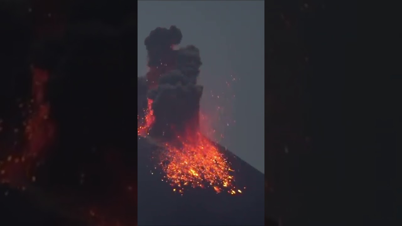 These volcano eruptions are insane #impressive  #frightened  #explosion  #scary