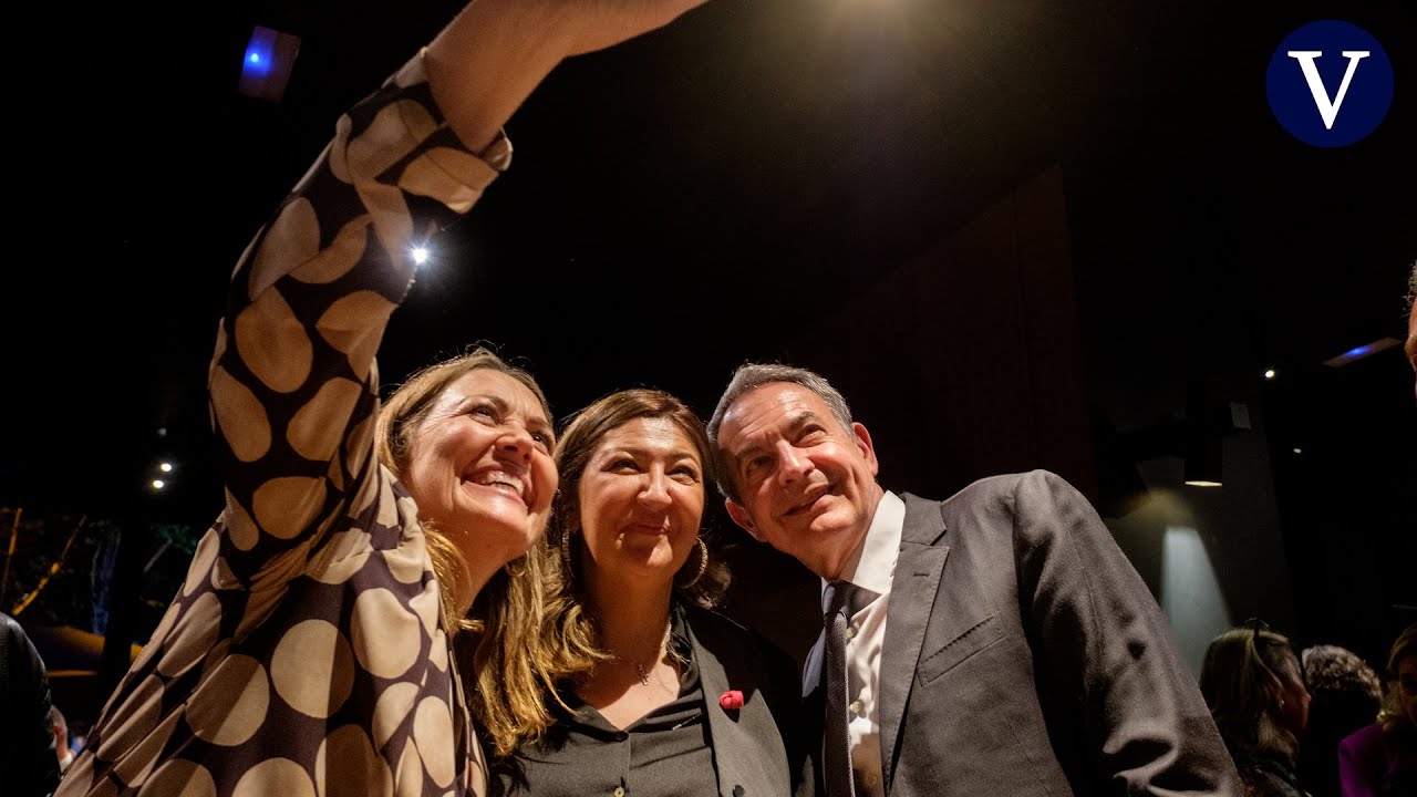 La fiesta literaria de 'La Vanguardia' reúne a las caras más conocidas de este Sant Jordi