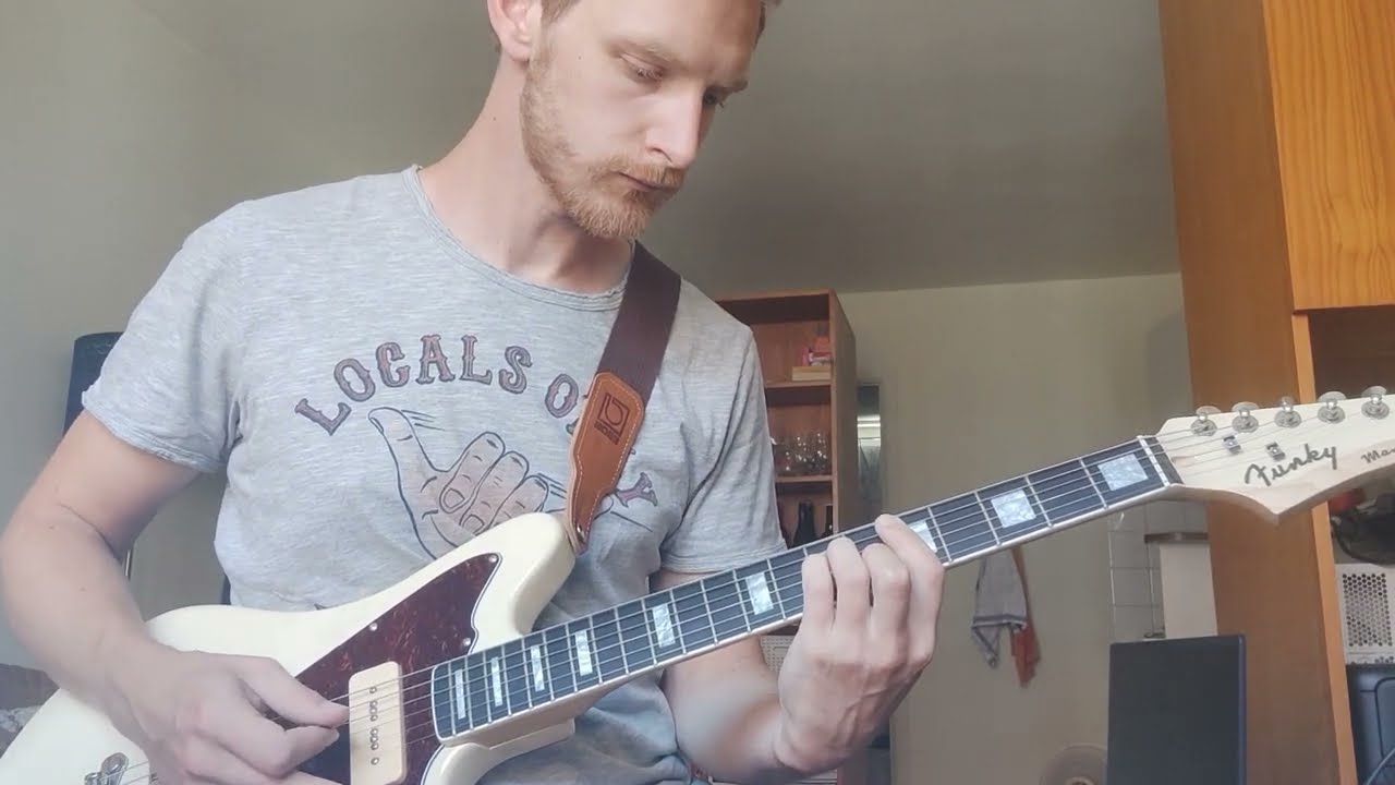 Ennio Morricone - The Good, The Bad and The Ugly (guitar cover)