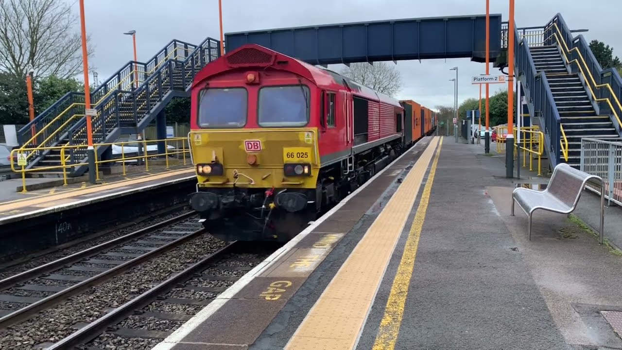 UK Train Horn Compilation 4