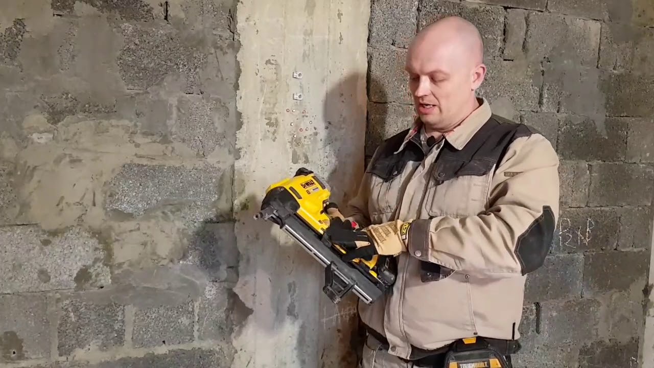 Наш отзыв о Аккумуляторном пистолете прямого монтажа #DeWALT #DCN890