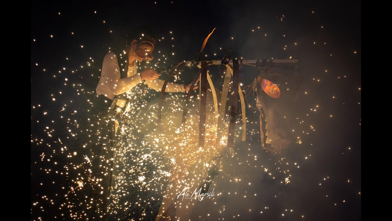 the TEMPEST - la ribellione: spettacolo di fuoco, trampoli e magia per eventi medievali e di piazza