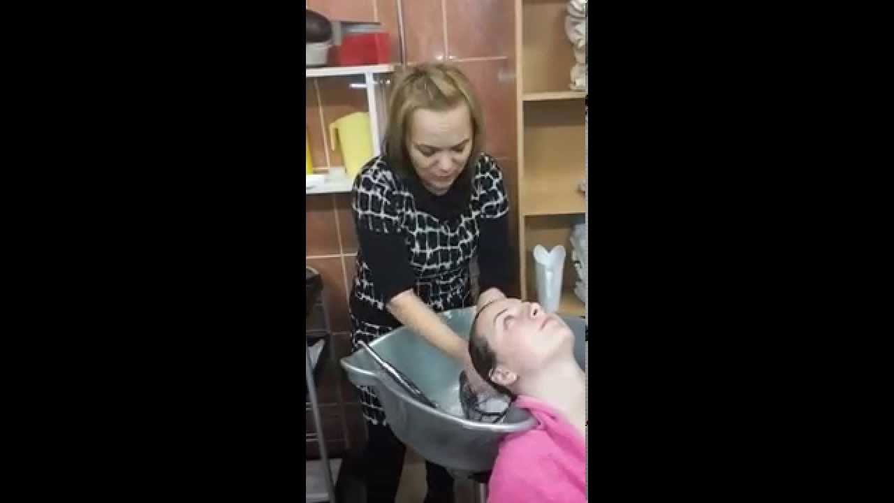 Katona Andrea _ Hogyan mossuk a vendég haját