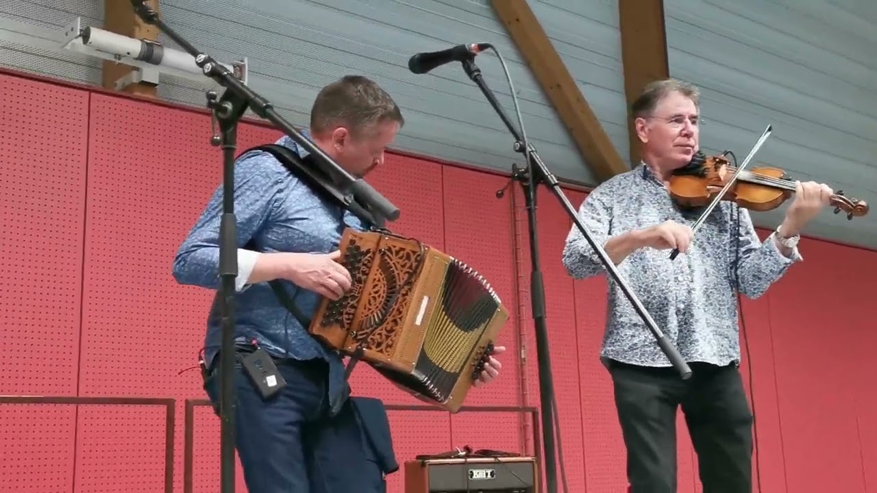 20241012 FETE DE LA POMME A SULNIAC Gavotte par Korriganed