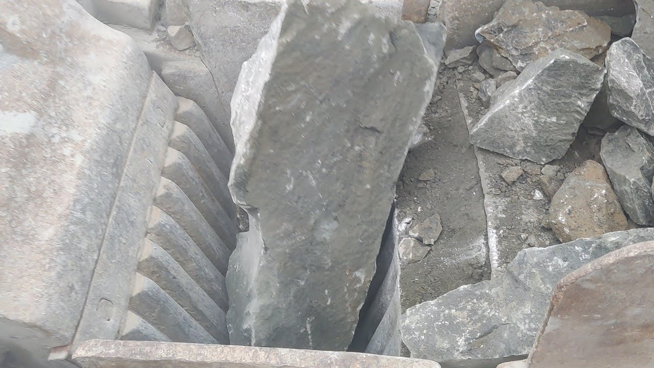 Black Extreme Stone Crushing | Biggest Machine Ever #stonecrusher 