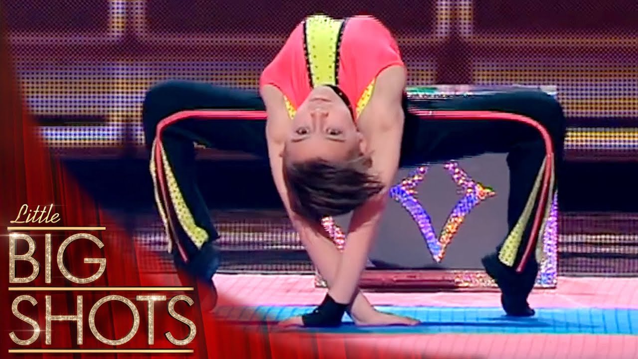 10-year-old Anton Sidorenko shows his EXTREME flexibility!