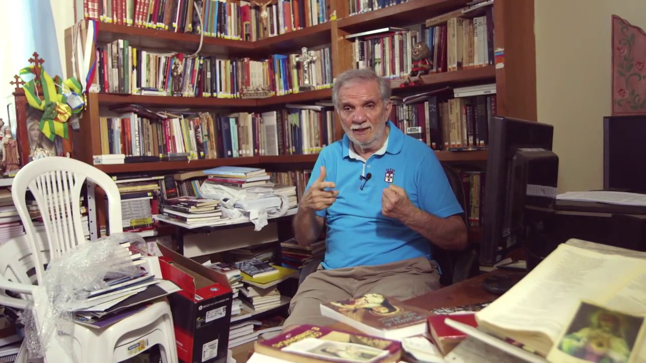 Raimundo Carrero apresenta o seu local de trabalho | Super Libris