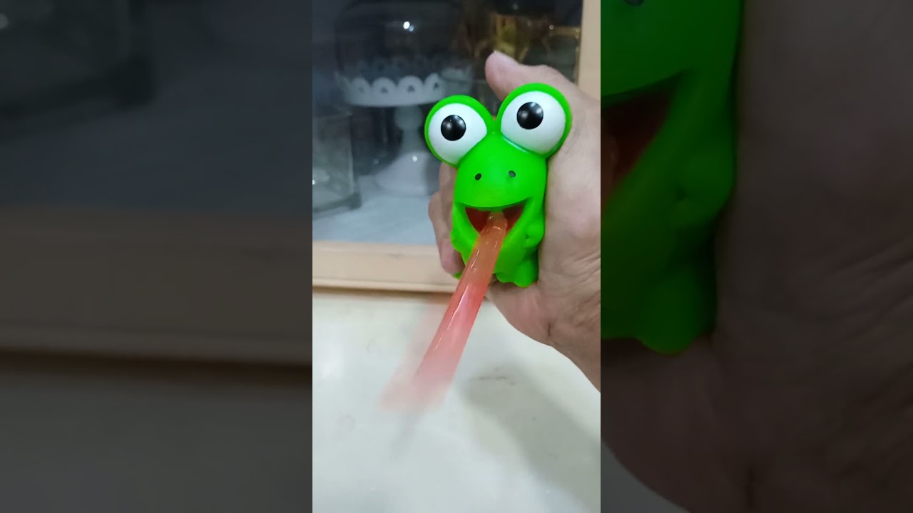 #frog tongue slapping relief toys #frog #toys #shortvideo #shortsyoutube