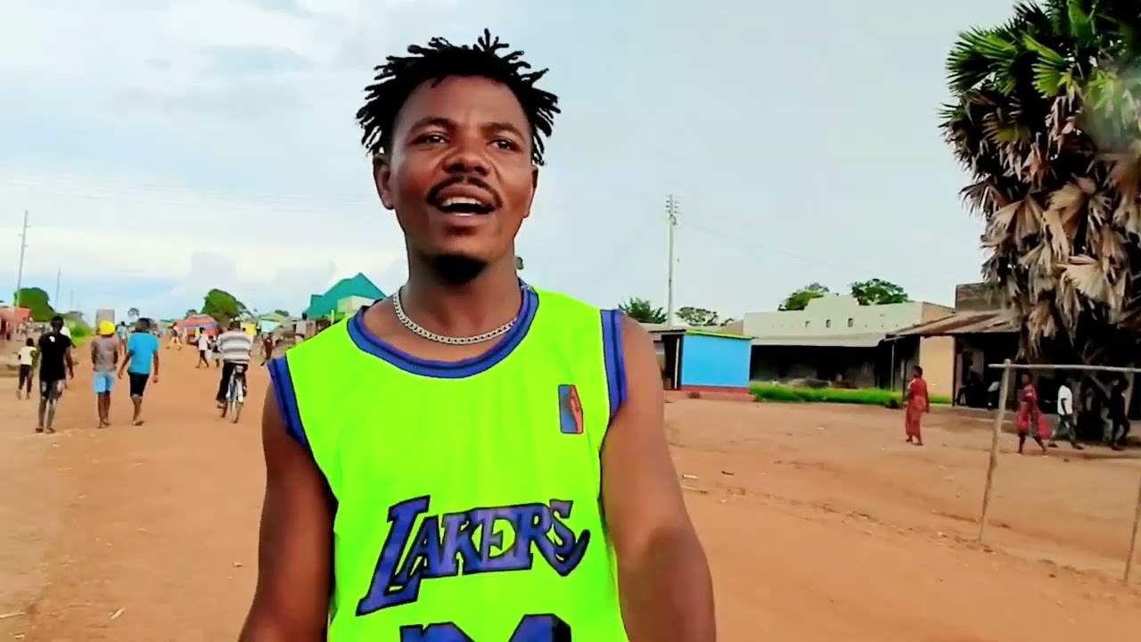 Uncle J  mu_niache_-_ clip officiel by ibrah-pro