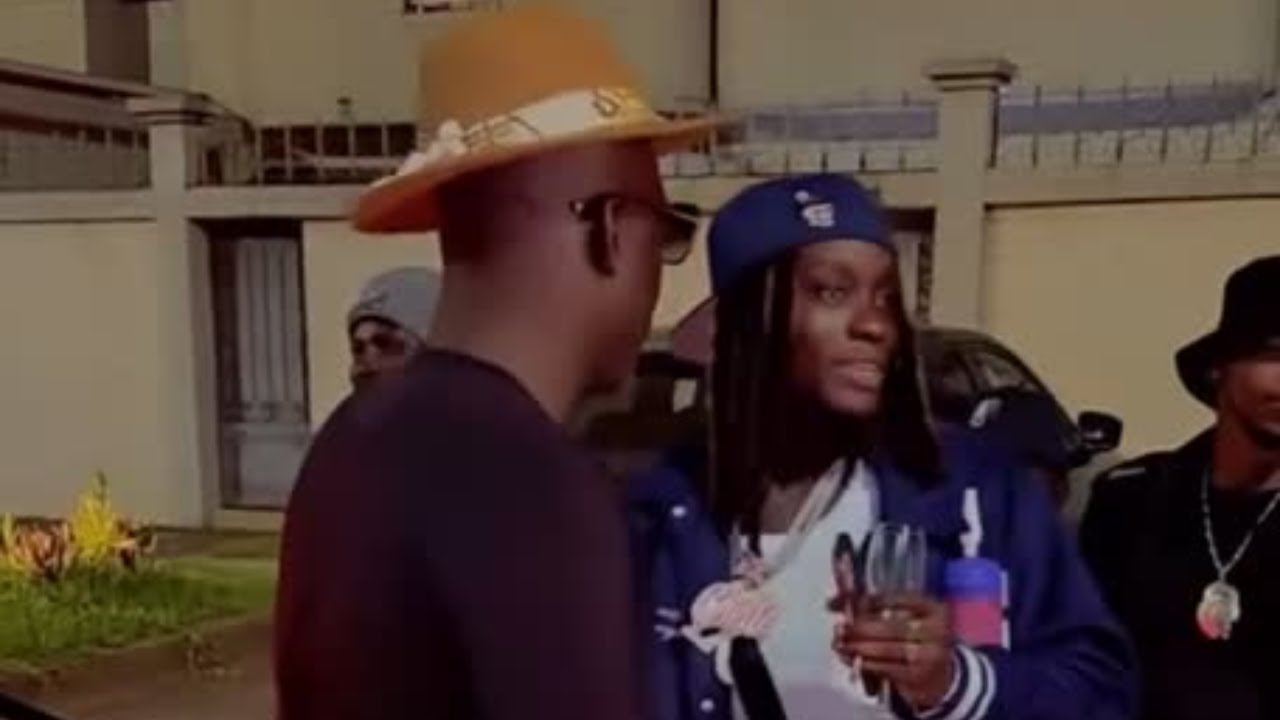 HIMRA CHEZ MOLARE APRES SON CONCERT AVEC BLACK M