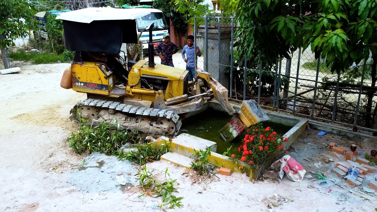 START THE NICE PROJECT BULLDOZER push stone and fight the tree DUMP TRUCK DUMPING