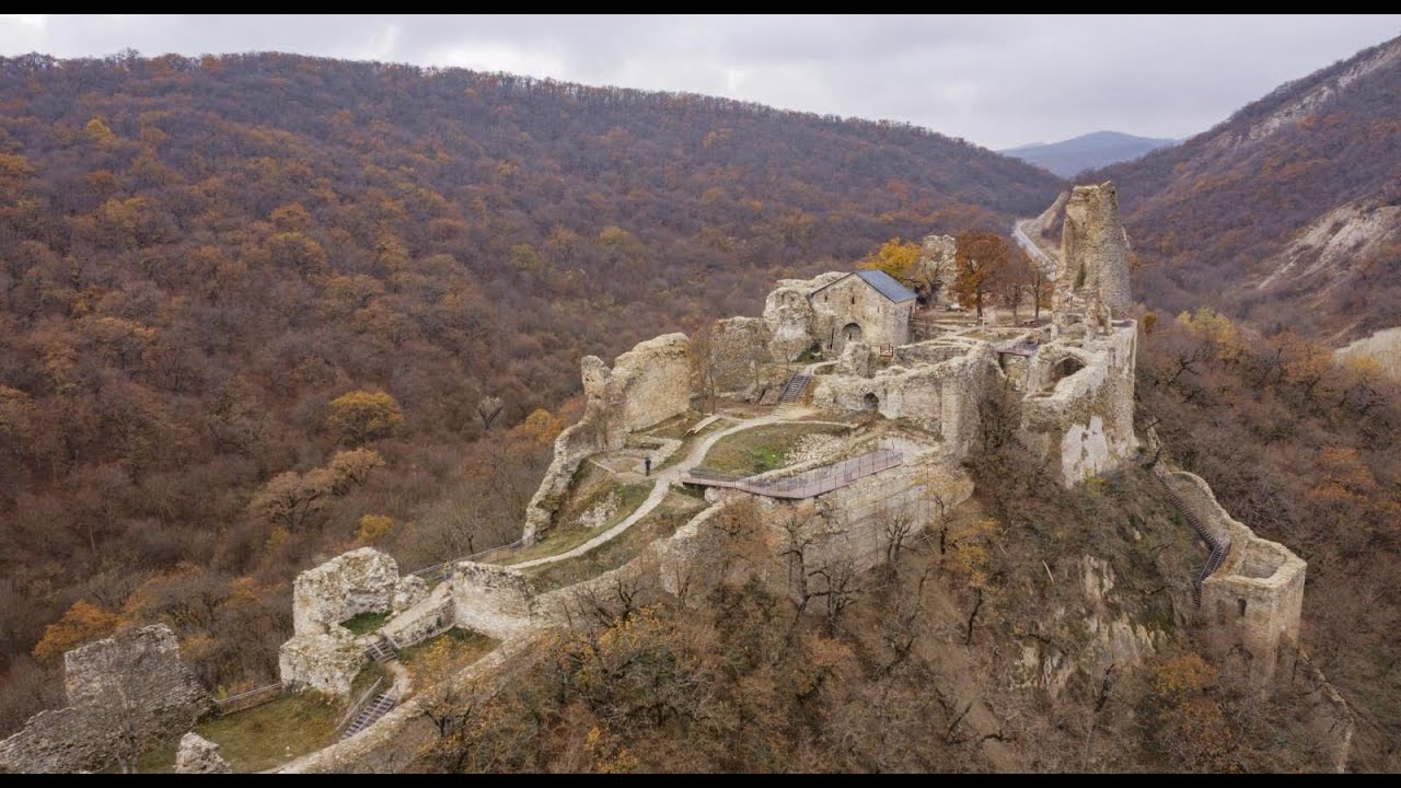 რაც არ ვიცით უჯარმის  სამეფო ციხე-ქალაქის შესახებ.
