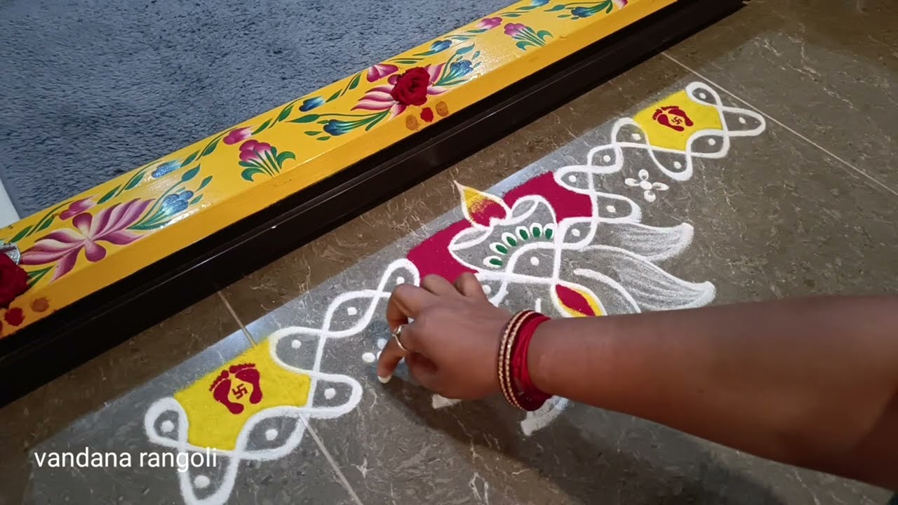 Easy border rangoli designs | Friday rangoli| Lotus rangoli| Festival rangoli| Sravana masam muggulu
