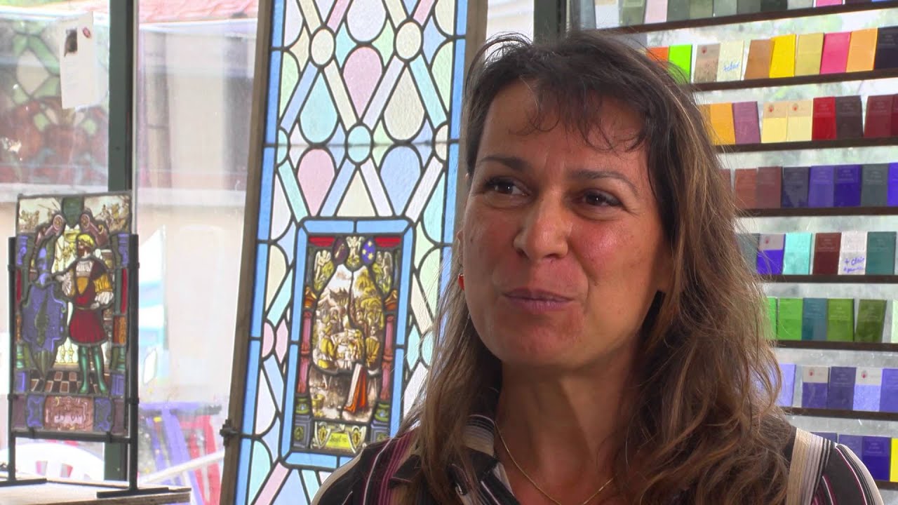 Montage des bijoux de l'Atelier Vitrail Lavina