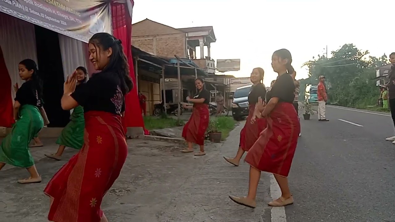 Sanggar Sihoda Menuju Festival Adat dan Budaya Nusantara di Padang