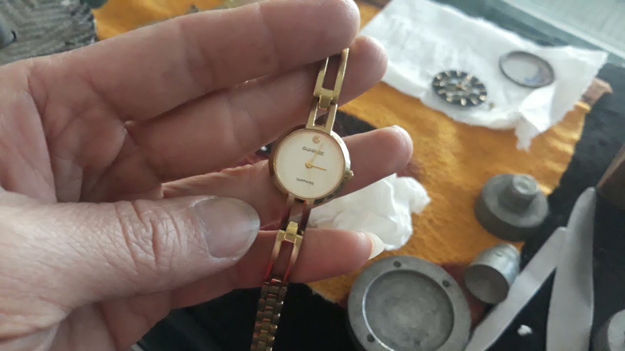 Thay pin đồng hồ sunrise /Change the watch battery sunrise
