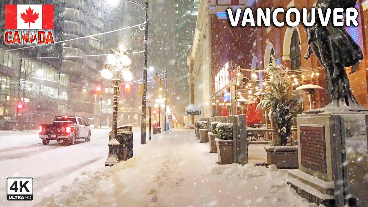 🇨🇦 【4K】❄️❄️❄️ EXTREME SNOWSTORM  in Downtown Vancouver BC, Canada