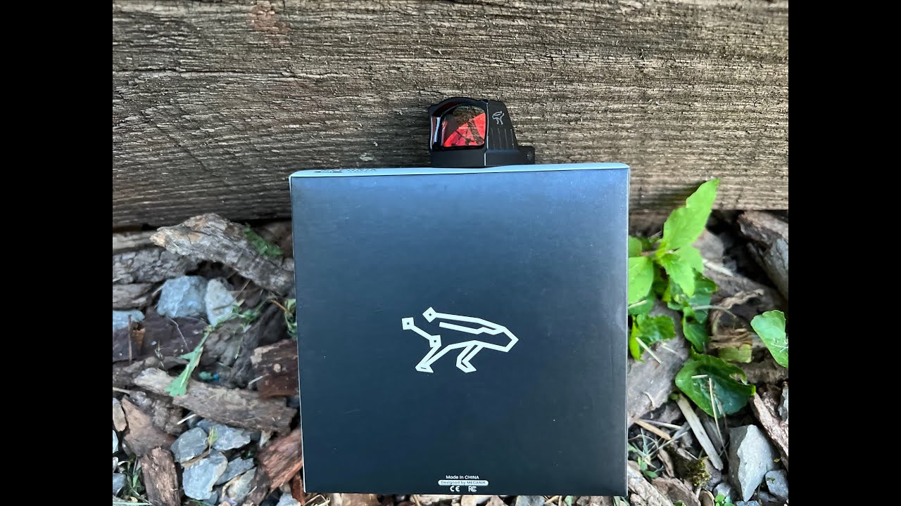 This might be the carry optic you've been looking for! Meet the MECANIK M01