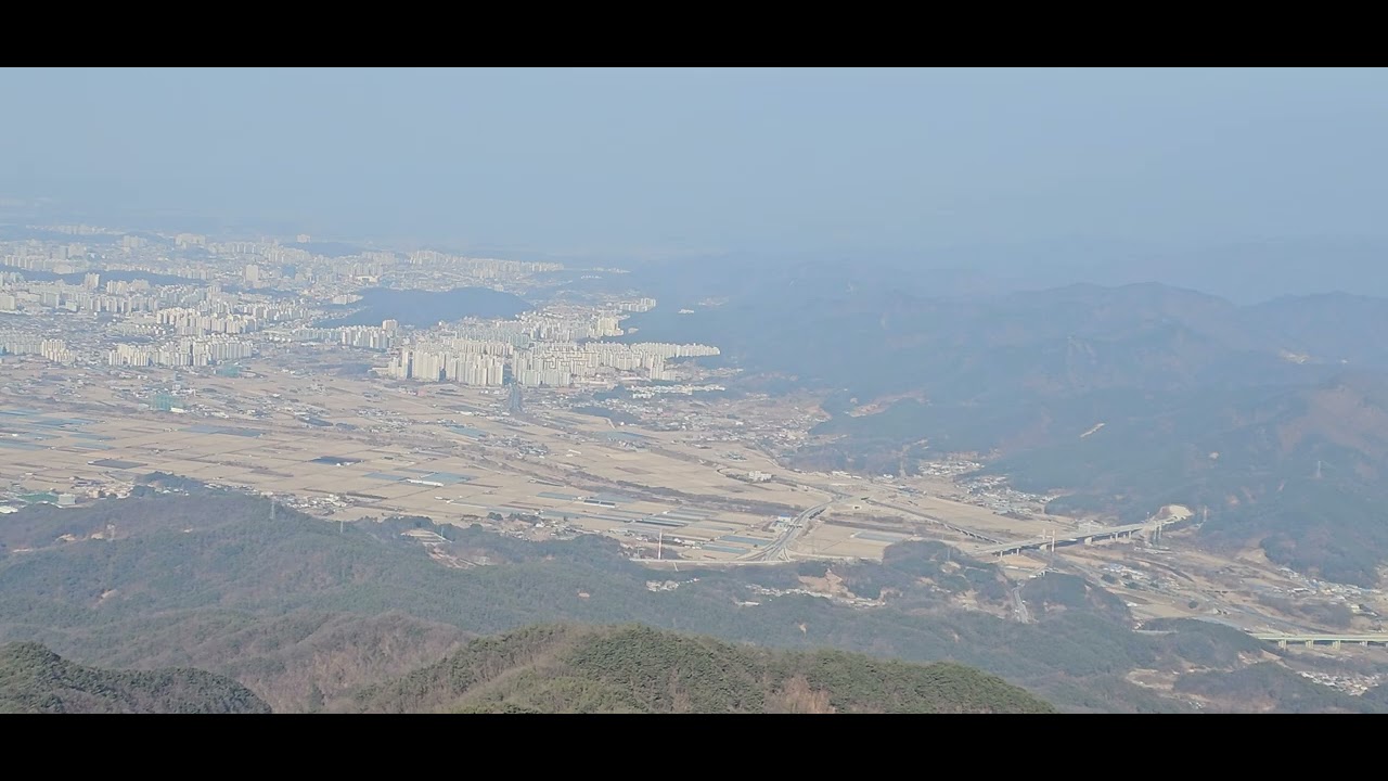 #자연과문화에빠지다 #김제여행 #김제금산사 #금산사미륵전(국보)#김제모악산 #모악정길 #심원암길 #종주산행 모악산정상 kbs송신소 옥상 전망대서 본 전경 2026.02.01