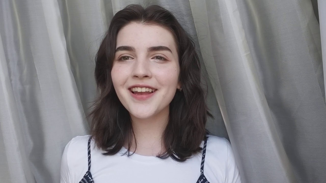Melanie Martinez- High School Sweethearts | cover by Nicoleta