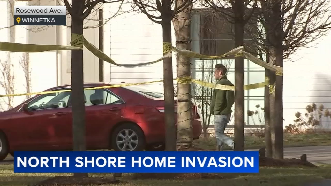5 armed suspects invade north suburban home, police say