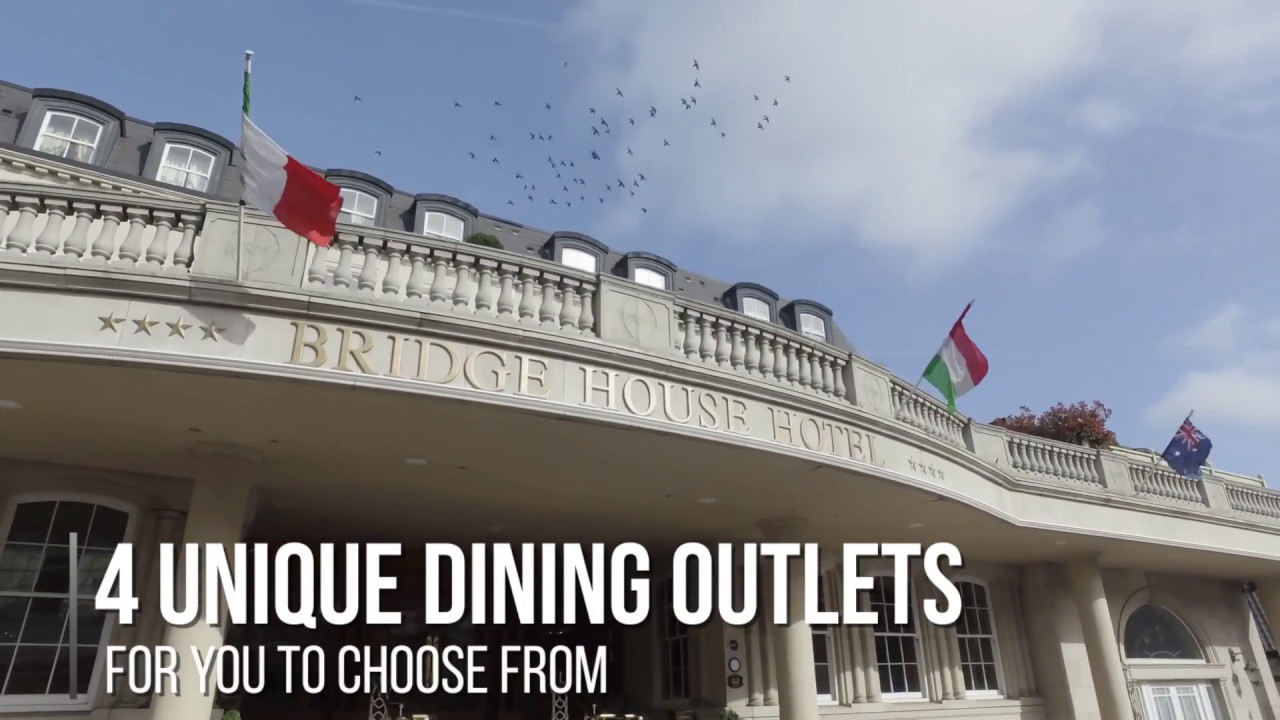 Dining at the Bridge House Hotel