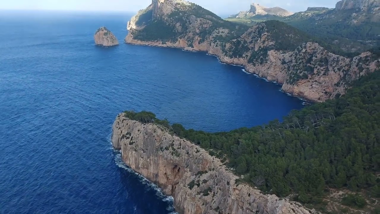 4K Relaxing Ocean & Cliff Viewpoint - Mallorca Mirador de Es Colomer #relaxingscenes #landscape 