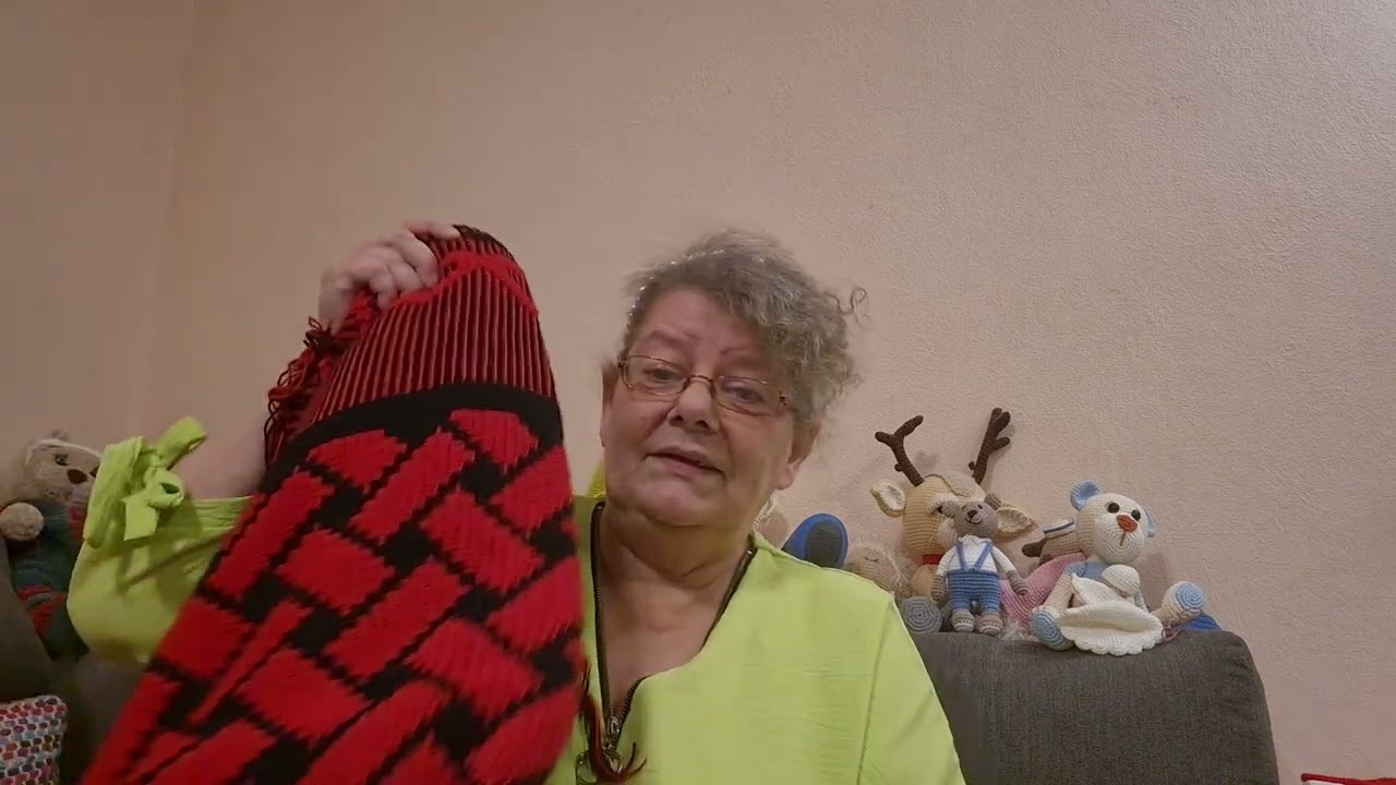 Folge 109 ein süsses kleines Amigurumi mit viel Kniffelei