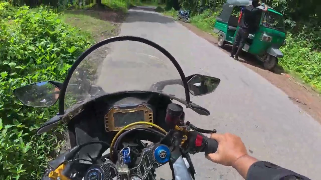পাহাড় শেখায় স্থির থাকার শিক্ষা