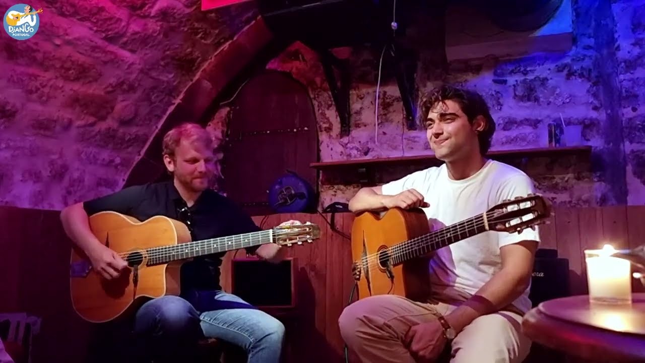 Hugo Guezbar & Fanou Torracinta play Melodie Au Crepuscule (Django Reinhardt)