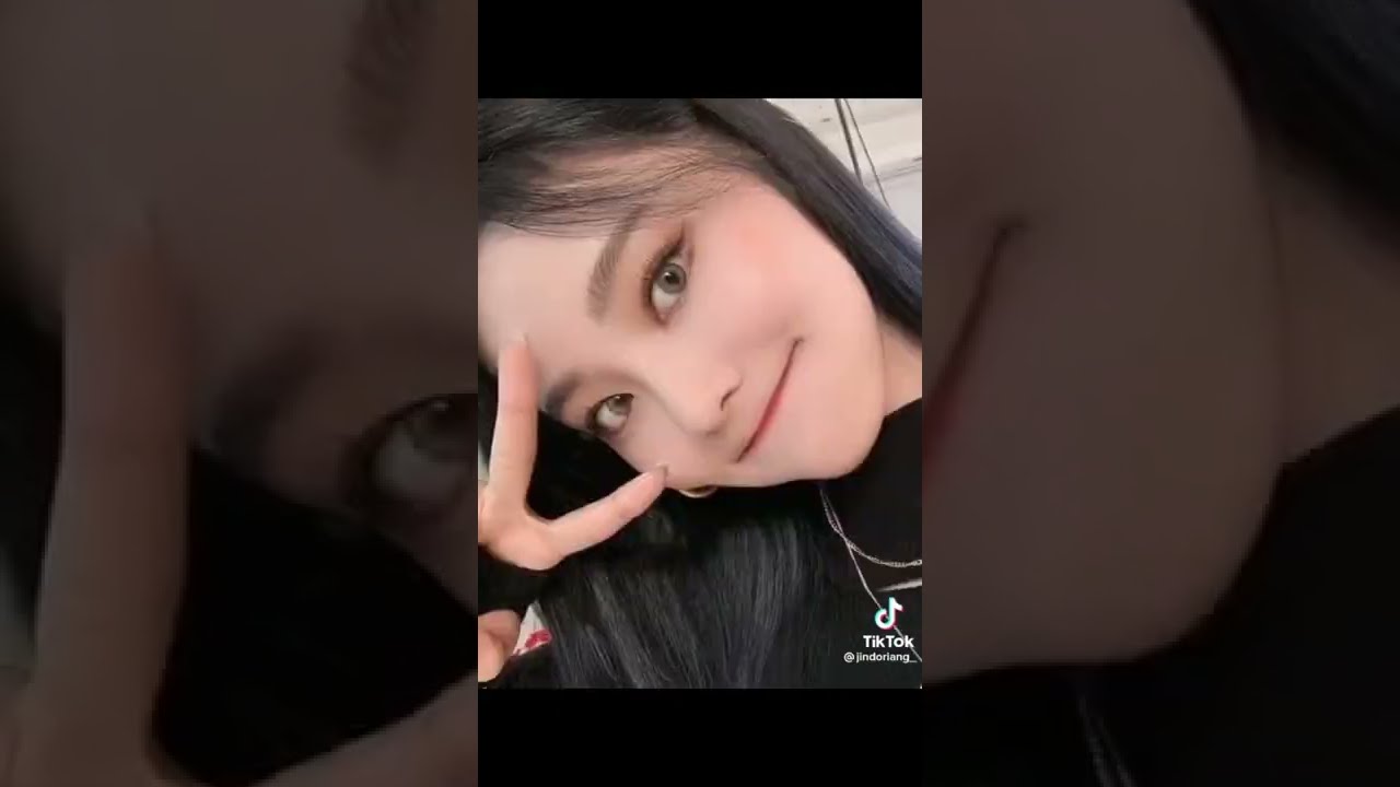 Loona tiktoks because I GOT LOONA TICKETS!!! ft dreamcatcher