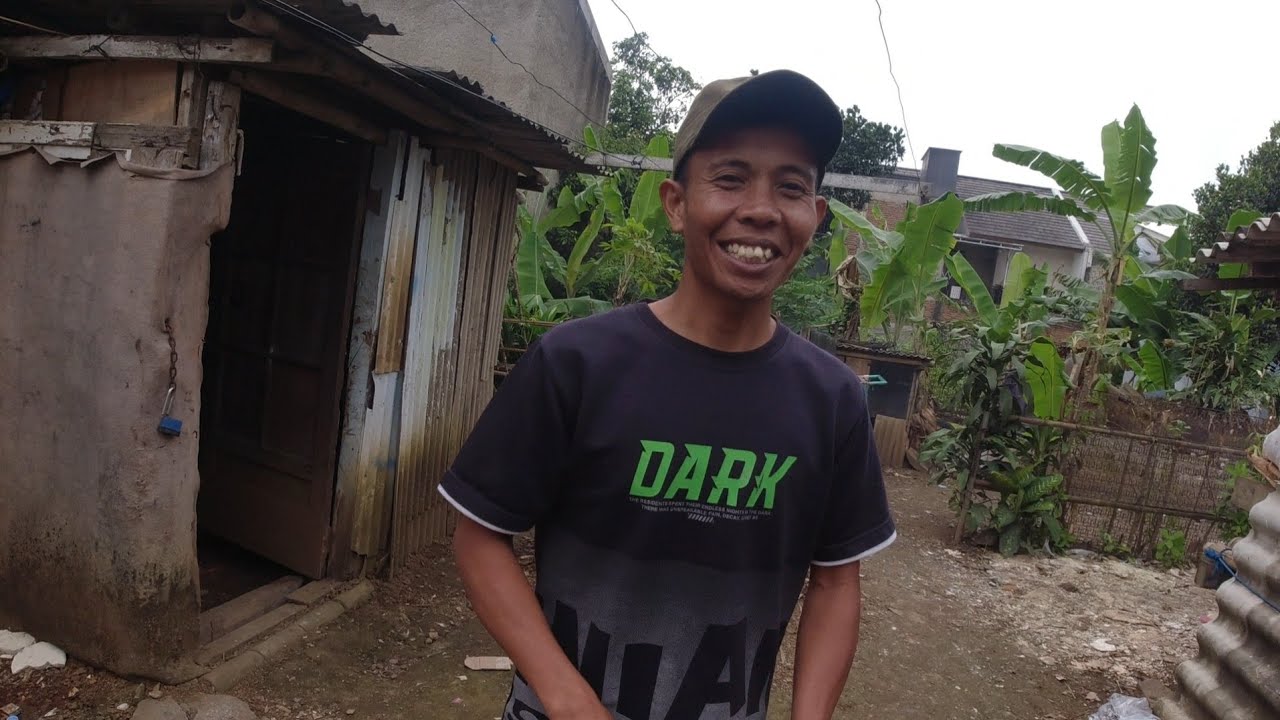 KAGET‼️ AKIBAT DEPRESI PRIA 40 TAHUN NEKAT TINGGAL SENDIRIAN DI RUMAH KOSONG TENGAH HUTAN ANGKER 
