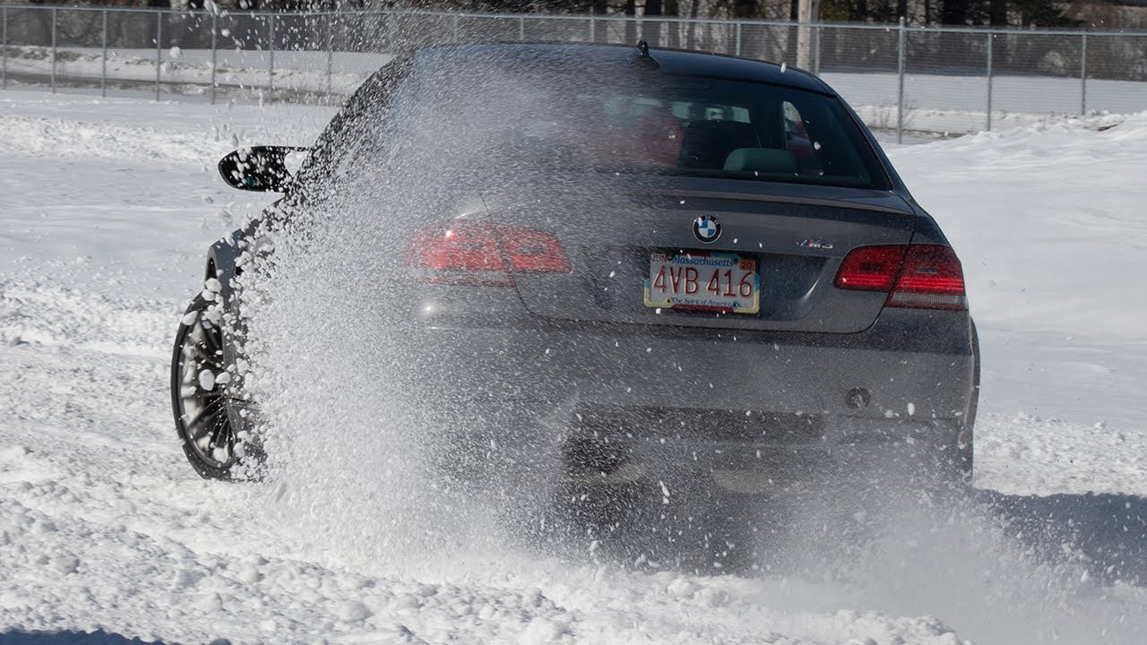 2010 BMW E92 M3 Snow Rally Cross!