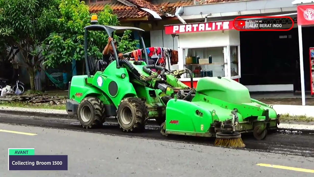 AVANT COLLECTING BROOM 1500