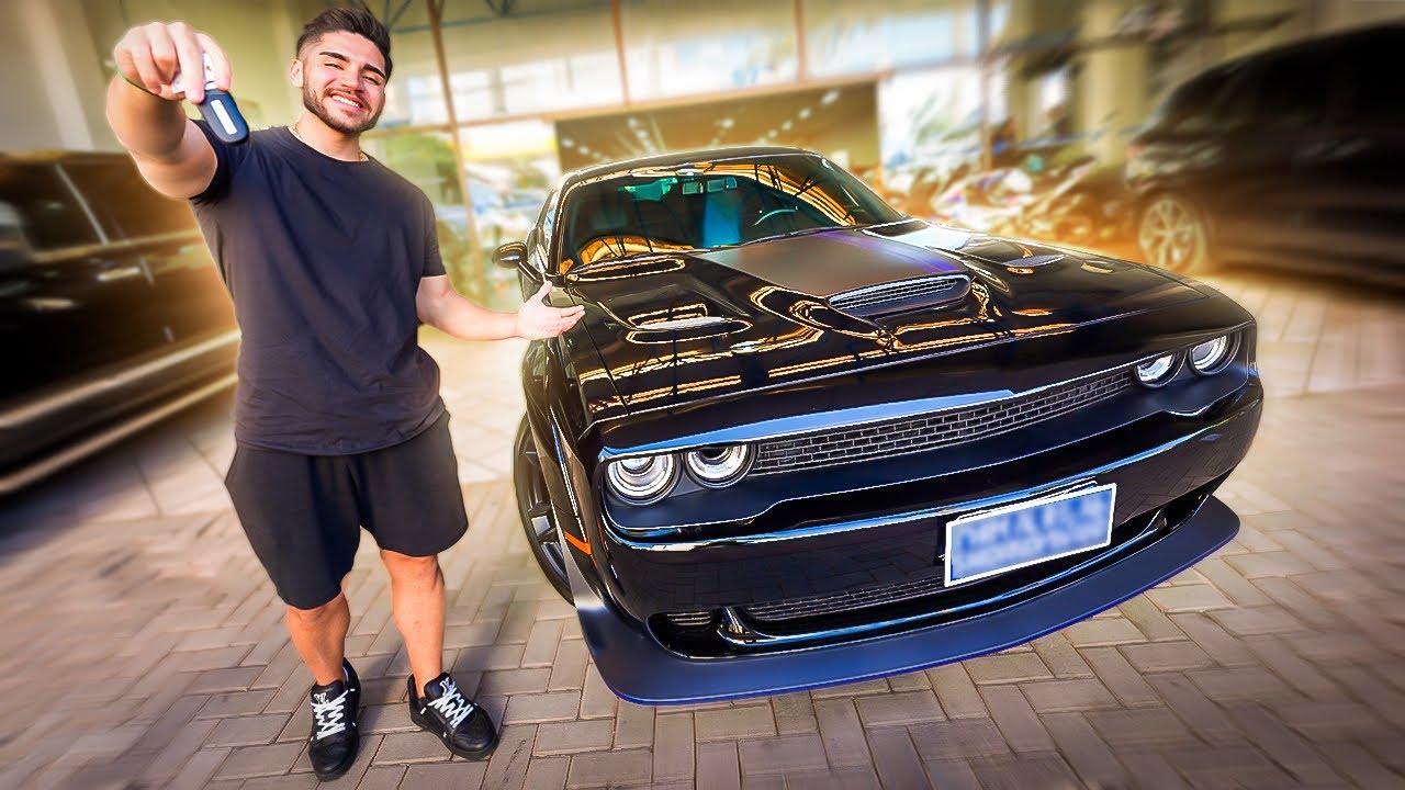 Achei o dodge challenger  pra comprar 🙌🏻