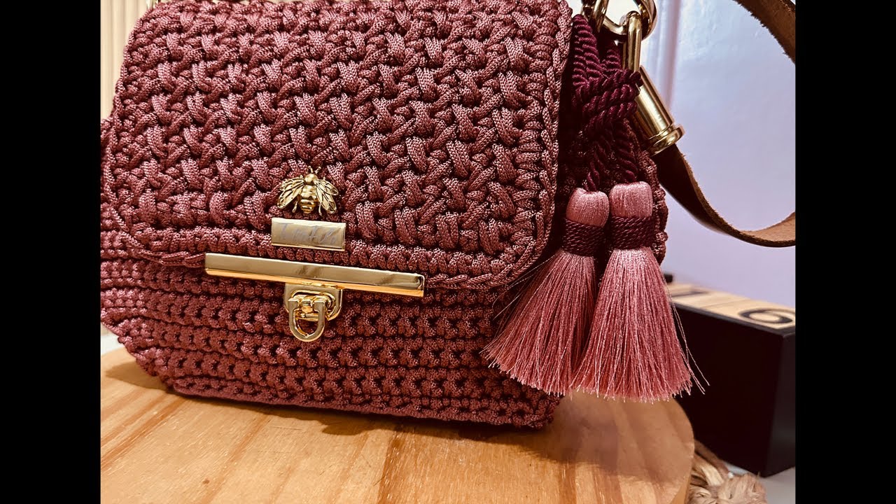 Como criar um catálogo de sucesso para vender suas bolsas de crochê