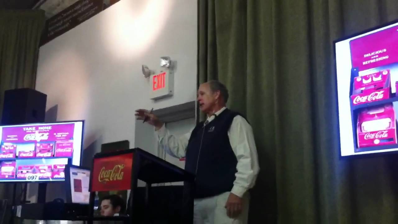 Selling an item at the Schmidt Coca-Cola Auction